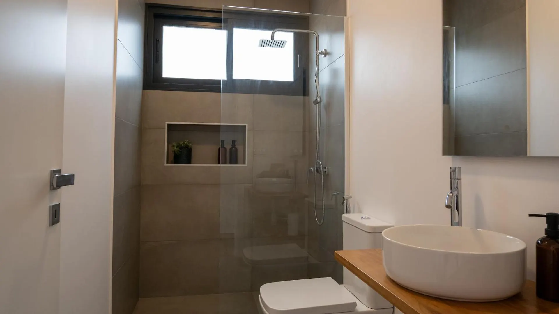 Pensión V&J Guest Suite Machico